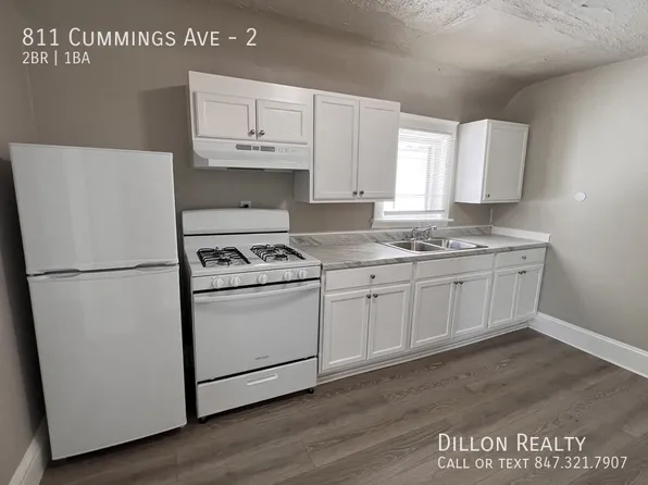811 Cummings Ave Unit 2, Waukegan, IL 60085