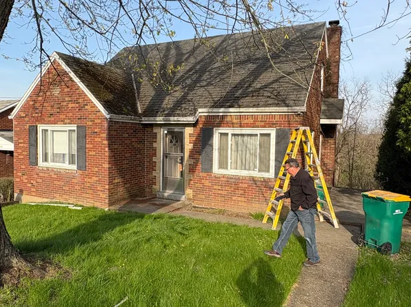 516 Elm St, Canonsburg, PA 15317