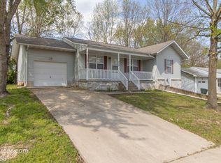 404 Richard Dr, Rolla, MO 65401