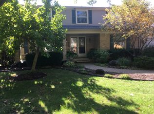 1661 Black Maple Dr, Rochester Hills, MI 48309