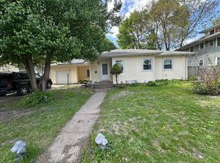 1312 Pershing Ave, Davenport, IA 52803