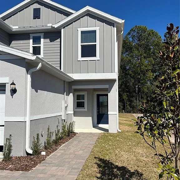 2742 Raindrop Run St — Photo 10