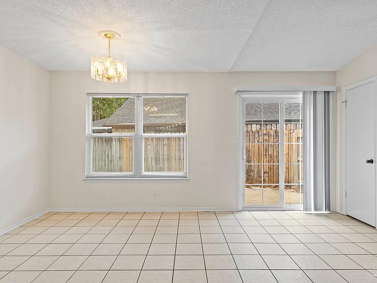 3023 Cedarwood Village Ln — Photo 29