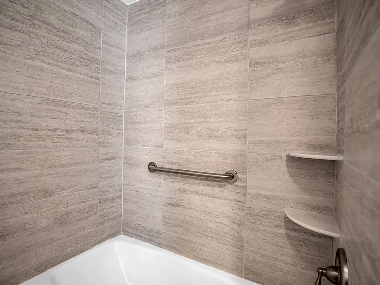 703 6th Ave #3 — Photo 15