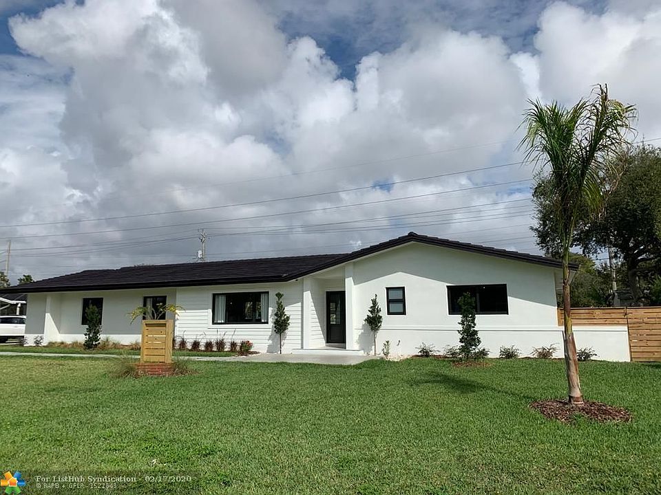 1st image of 7861 SW 141st St
