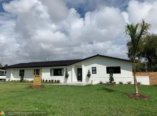 7861 SW 141st St, Palmetto Bay, FL 33158