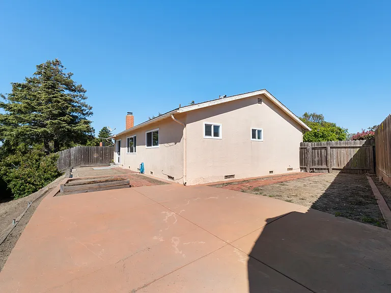 308 Highlands Pl — Photo 21