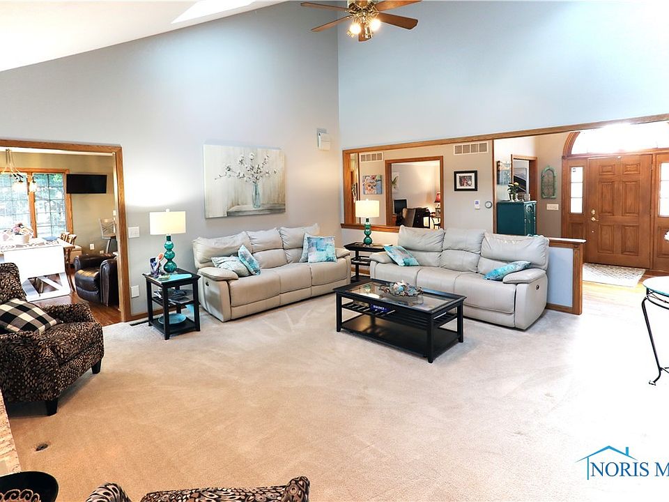 26597 Mingo Dr, Perrysburg, OH 43551 Zillow