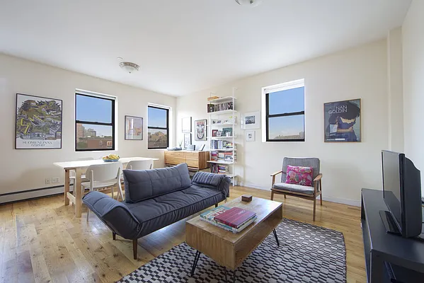 Rented by Compass | media 3