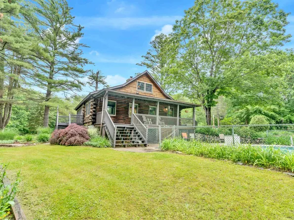 25 Old Tate Lane, Middleton, NH 03887