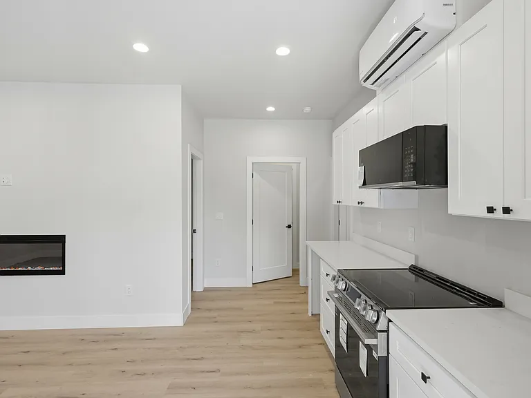 11225 4th Pl S #A — Photo 22
