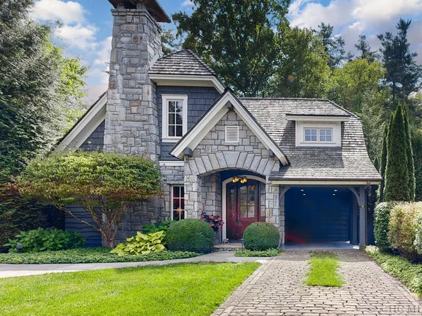 10 Old Edwards Circle, Highlands, NC 28741