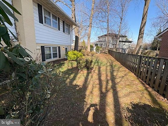 3rd image of 210 Courthouse Cir SW