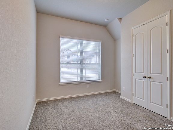 3rd image of 2036 Stephanie Avenue