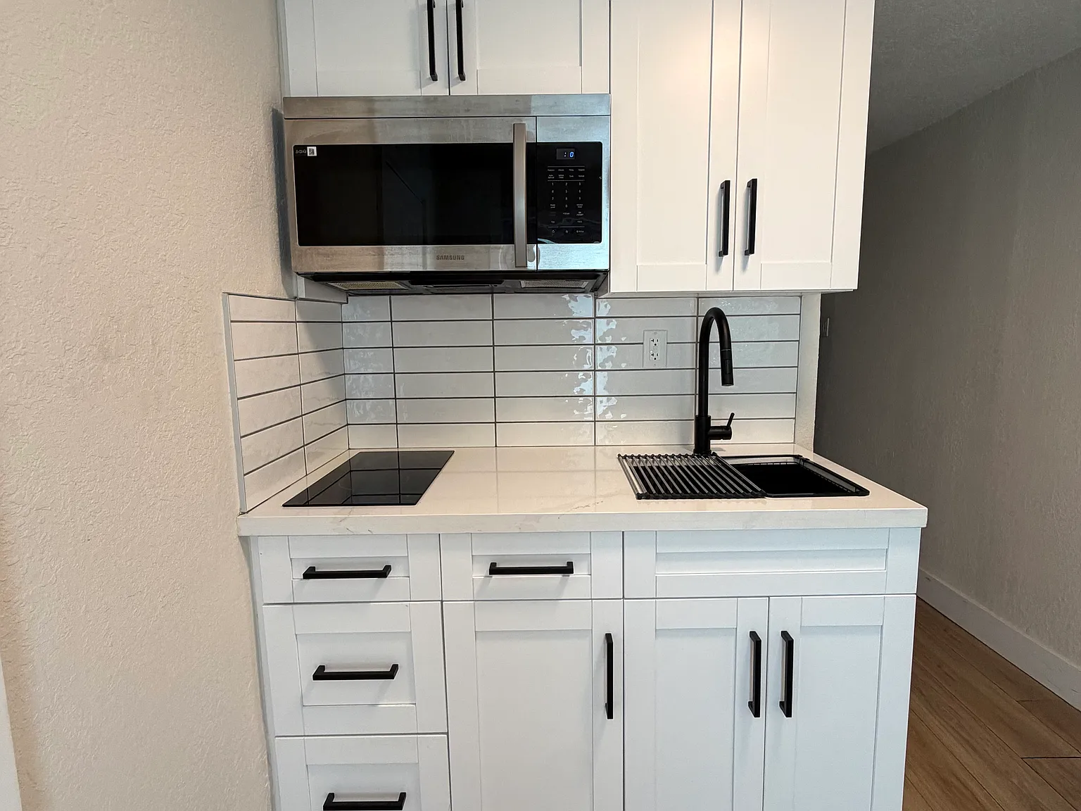 1 bed, 475 sqft, $1,600 — Photo 3