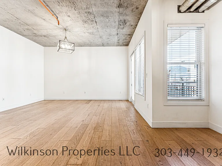 3301 Arapahoe Ave #325 — Photo 18