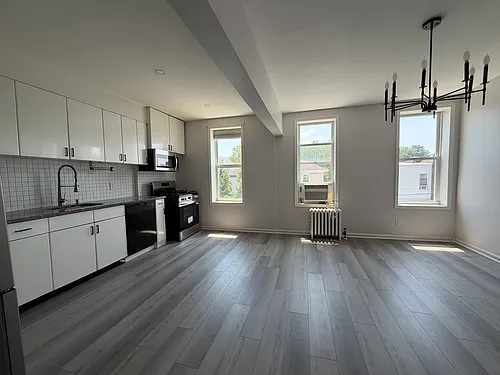246 92nd St #2 Photo 1