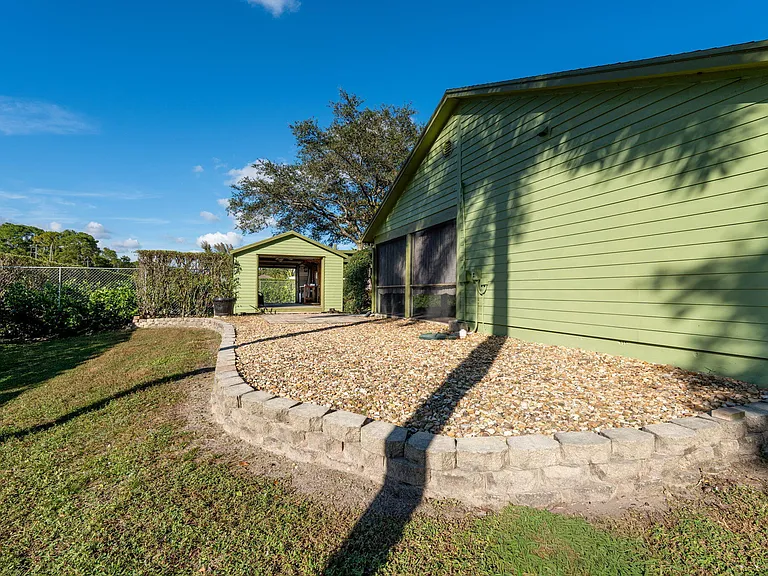 11989 Persimmon Blvd — Photo 41