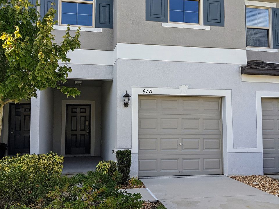 1st image of 9771 Pembrooke Pines Dr