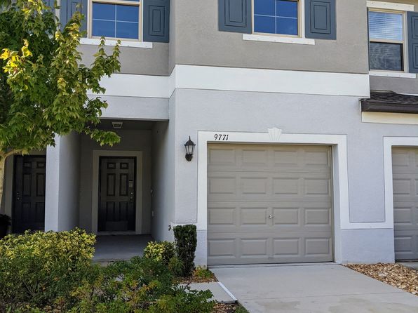 9771 Pembrooke Pines Dr