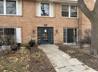 805 Smetana Rd APT 7-1, Hopkins, MN 55343