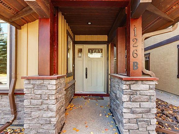2nd image of 126B N Rundle Cres