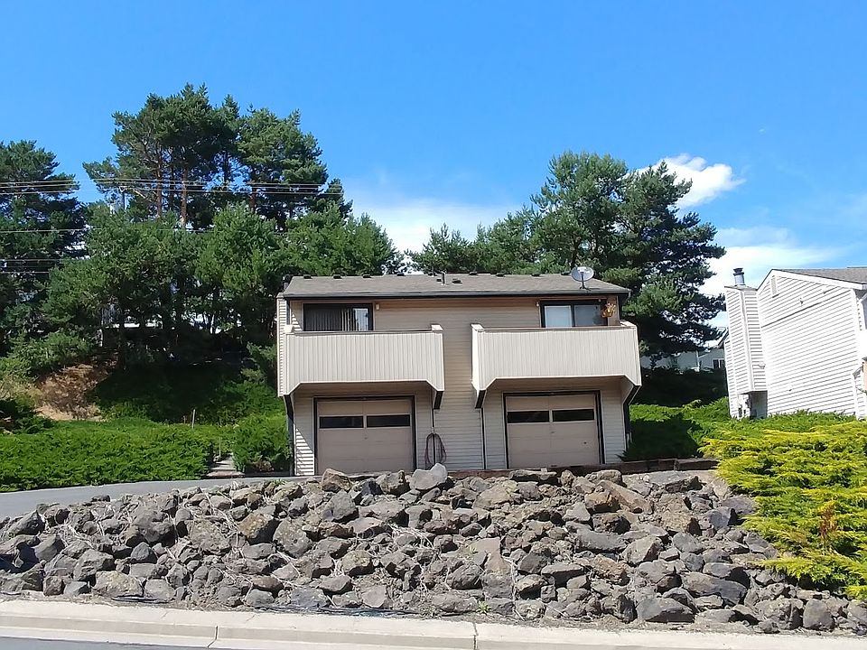 1st image of 130 NW Larry St