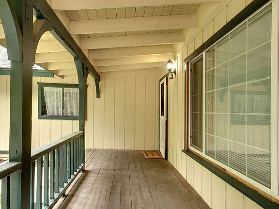 5th image of 2017 Cedarpine Ln