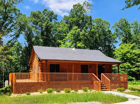 3255 Carmel Ridge Ln, Morgantown, IN 46160