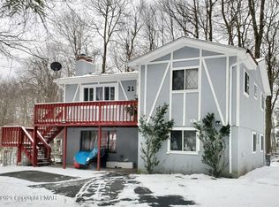 21 Sherman Dr, Tobyhanna, PA 18466