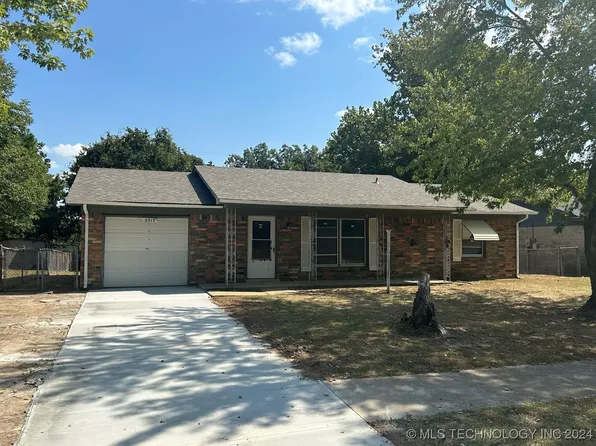 2813 S Poplar St, Sapulpa, OK 74066