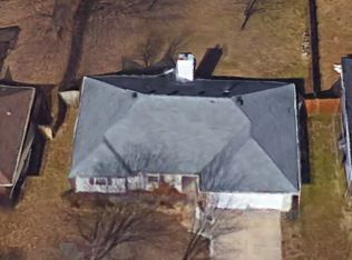 3019 W Cherokee St, Springfield, MO 65807