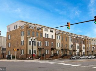 1148 S Glebe Rd, Arlington, VA 22204