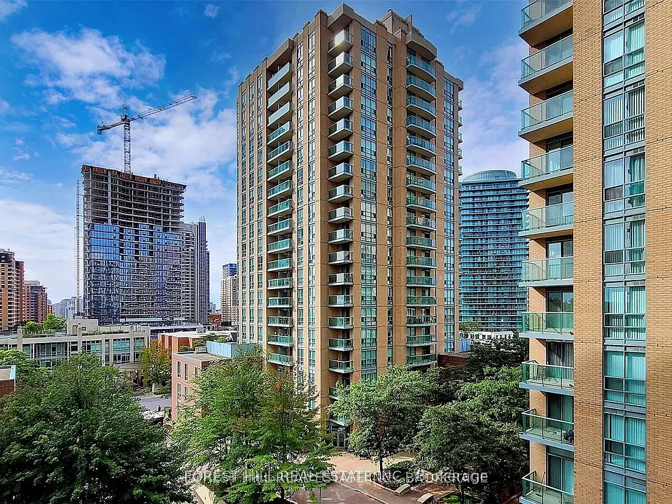 26 Olive Ave #705