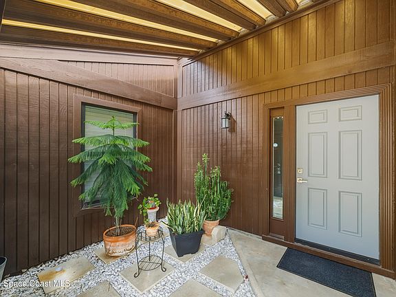 5th image of 3447 Sandpiper Ct