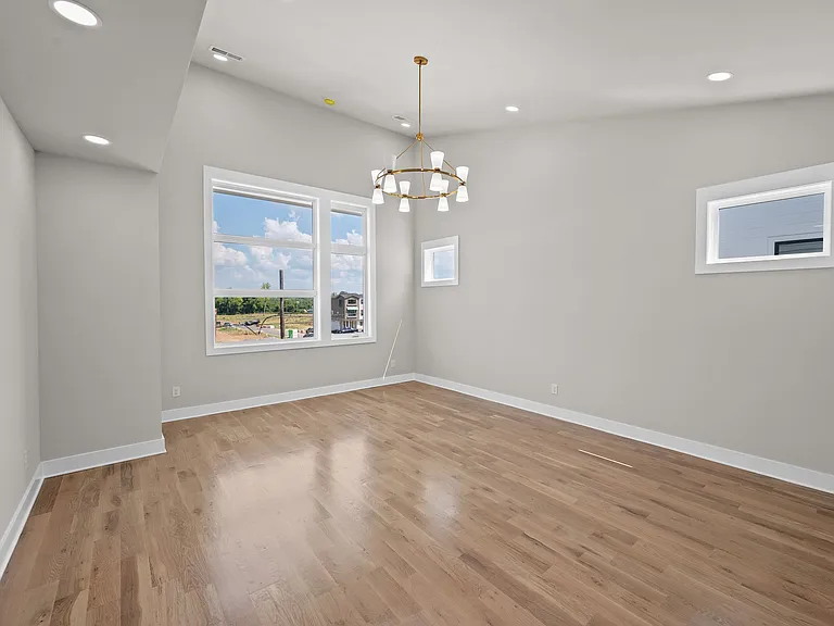 2525 W Heiman St #2525 — Photo 21