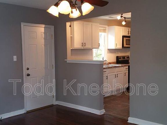 4th image of 1205 Nelwood Dr