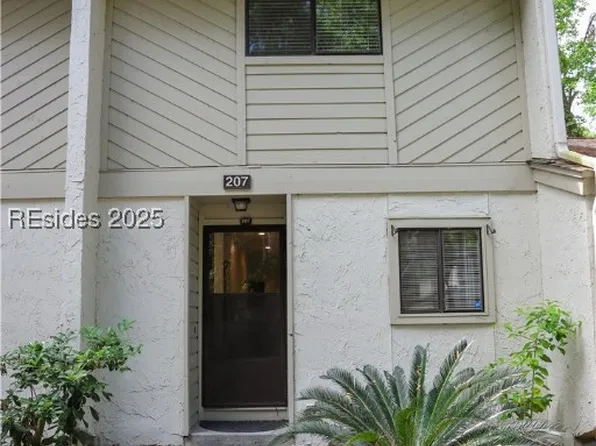 96 Mathews Dr APT 207, Hilton Head Island, SC 29926