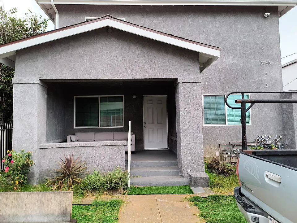 3768 S Harvard Blvd #1