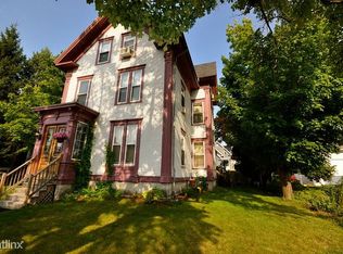 91 Walnut St #1, Manchester, NH 03104