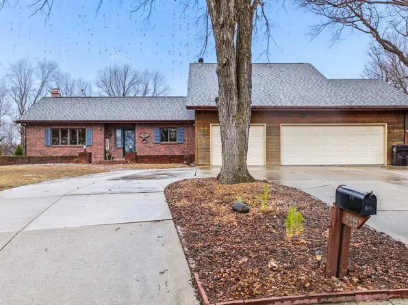 818 Shagbark Dr, Nevada, IA 50201