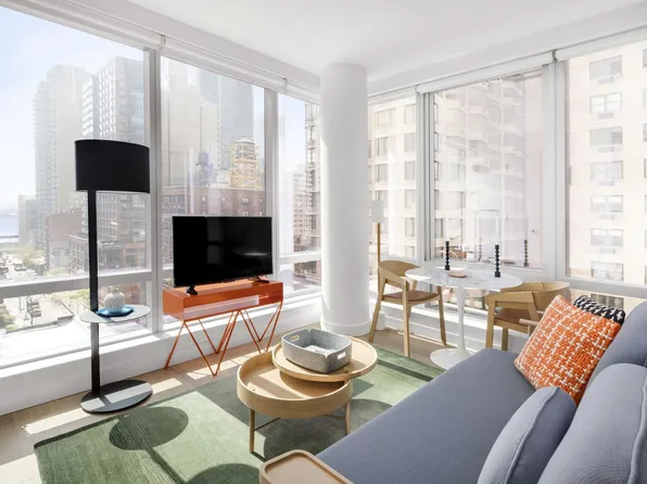225 East 39th Street 31B image 1 of 26