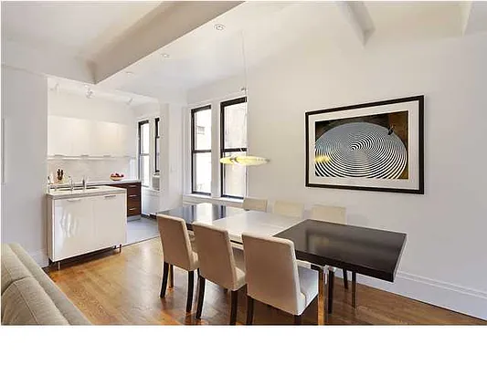 Sold by Realmart Realty LLC | media 6