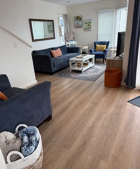 718 Sunset Ct — Photo 18