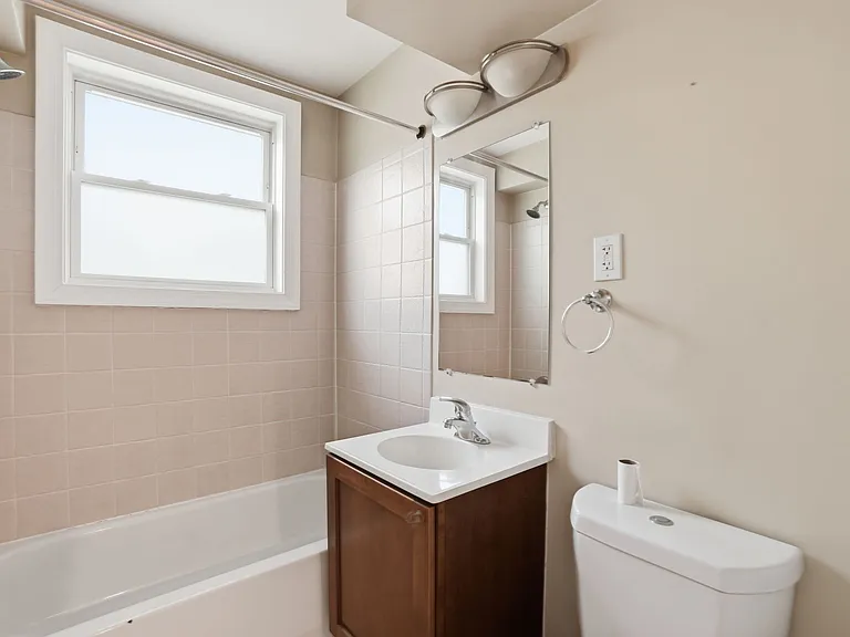 2841 Gainesville St SE #201 — Photo 10