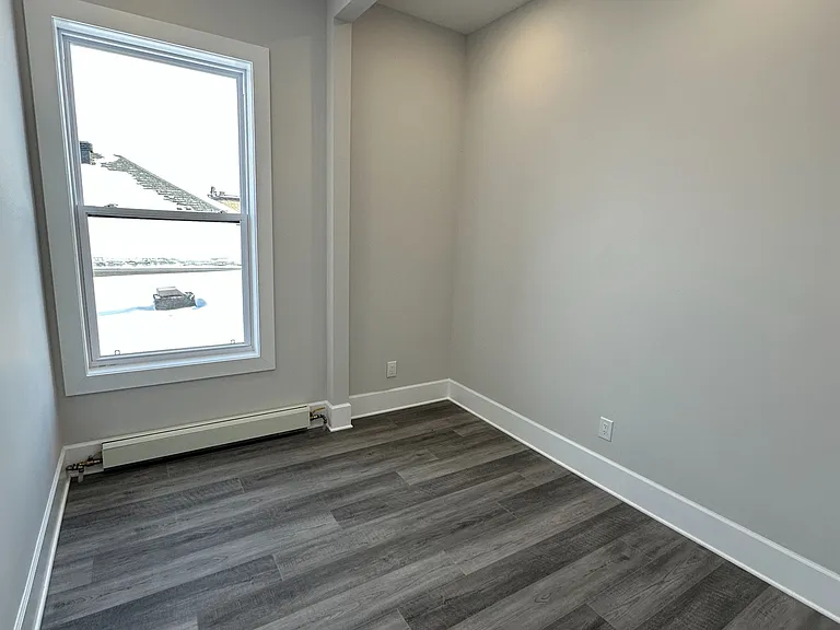 4 Water St #5 — Photo 10