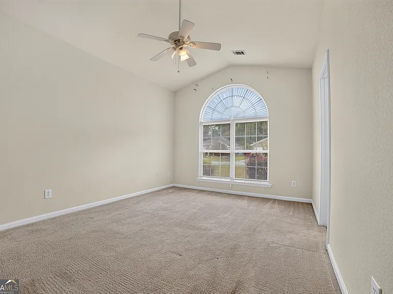 636 Oakland Hills Dr — Photo 15