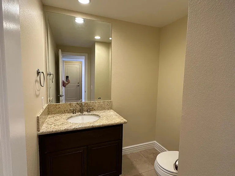 2933 Shamrock Ave — Photo 12