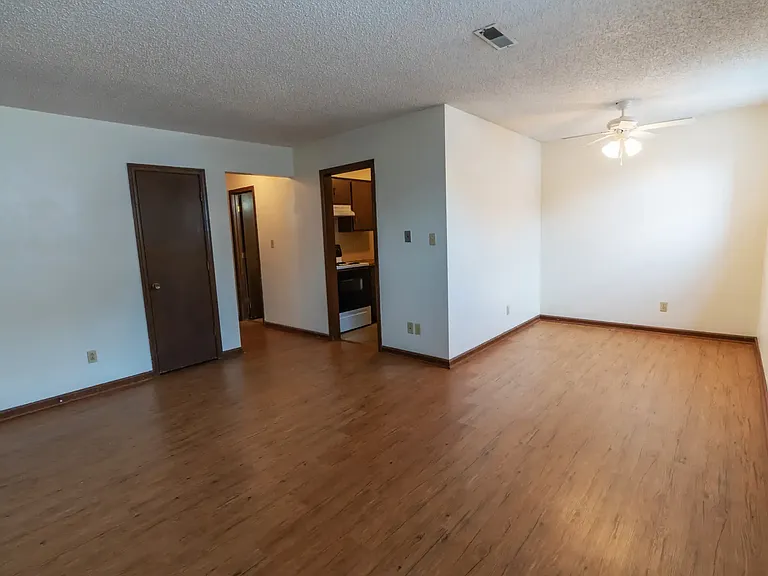 923 Vattier St #2 — Photo 1