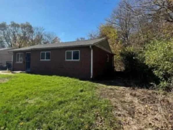 928 Hobart St, Gary, IN 46406